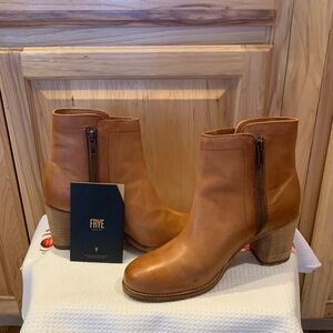 Frye Women's Brown Leather Ankle Booties